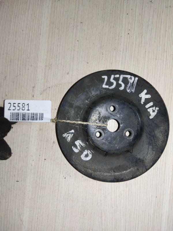 Шкив помпы Kia Spectra A6D (б/у)