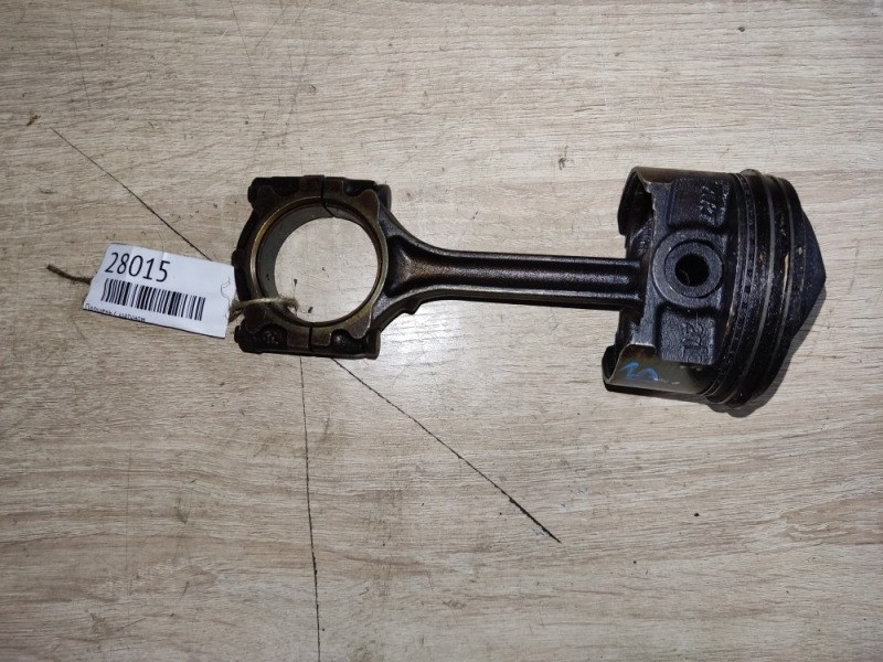 Поршень с шатуном Mitsubishi Lancer 4G93 GDI (б/у)