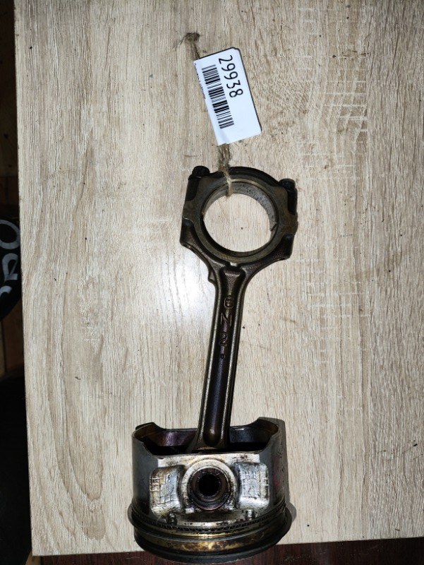 Поршень с шатуном Nissan Primera RNW11 QR20DE (б/у)