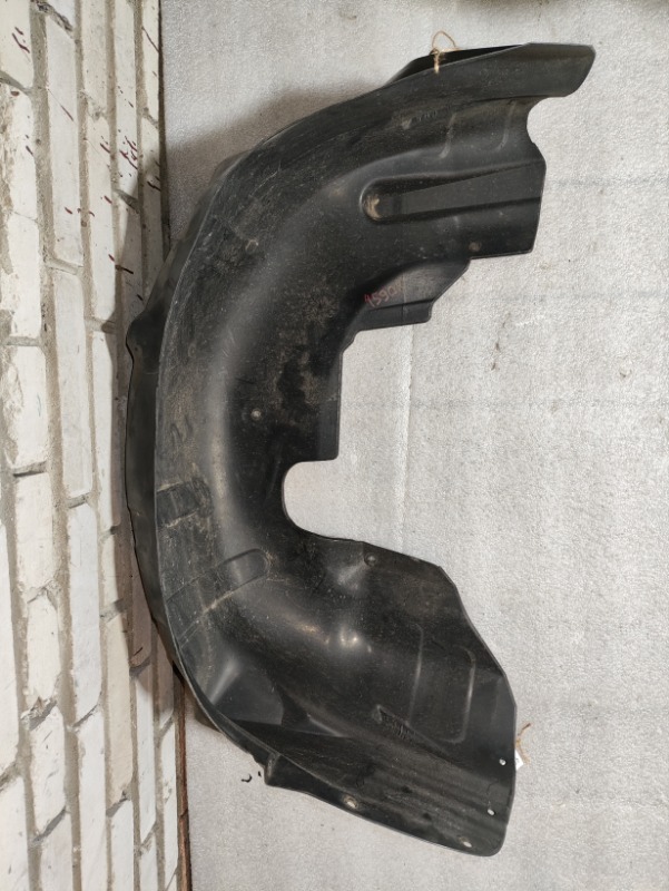 Подкрылок задний правый ESCUDO TDA4W J24B