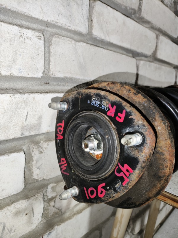 Стойка подвески передняя правая ESCUDO TDA4W J24B