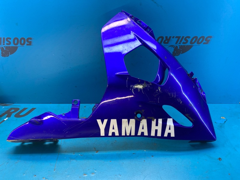 Пластик боковой нижний Yamaha Yzf-R6 2001 передний правый (б/у)