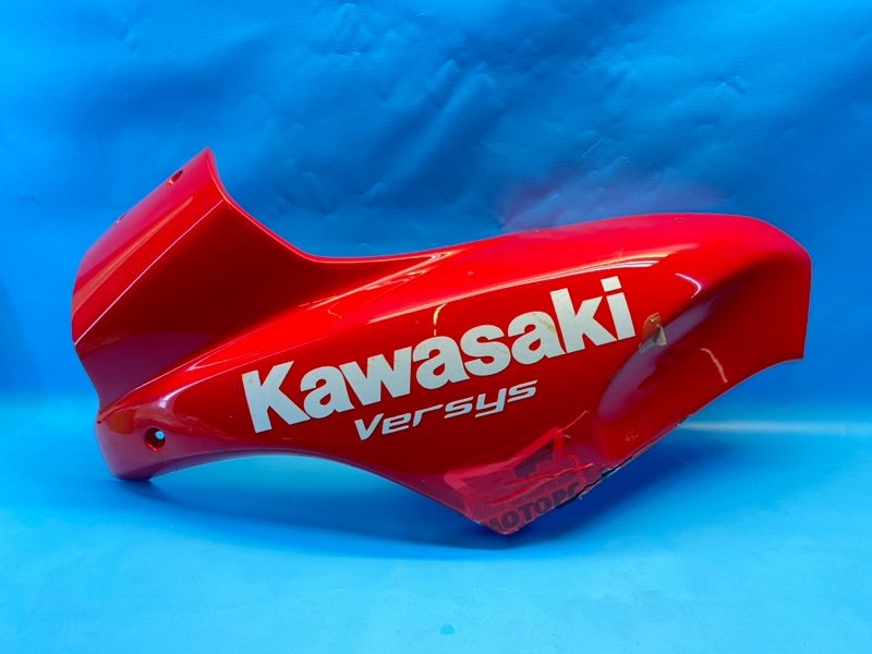 Пластик боковой Kawasaki Versys650 2007 передний левый (б/у)