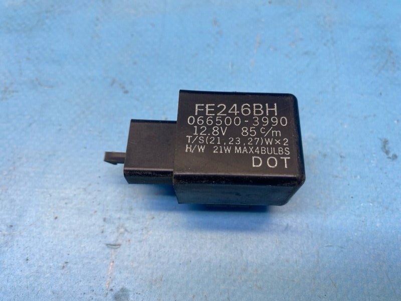 Реле поворотников Yamaha Yzf-R6 516 2008 (б/у)