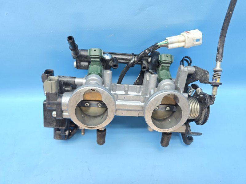 Дроссельная заслонка Kawasaki Er-6F 2013 (б/у)