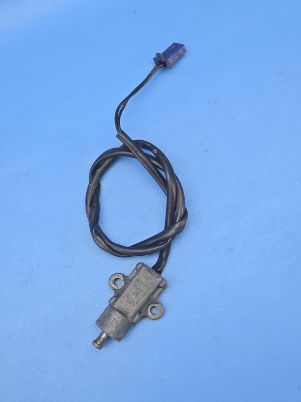 Датчик положения боковой подставки Yamaha Xjr400 1993 (б/у)