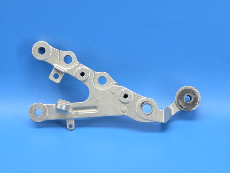 Кронштейн упора ноги, подножки Yamaha Yzf-R6 2006 (б/у)