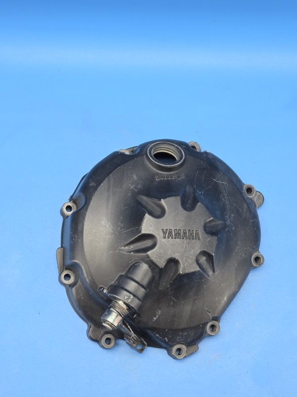 Крышка сцепления Yamaha Yzf-R6 2006 (б/у)