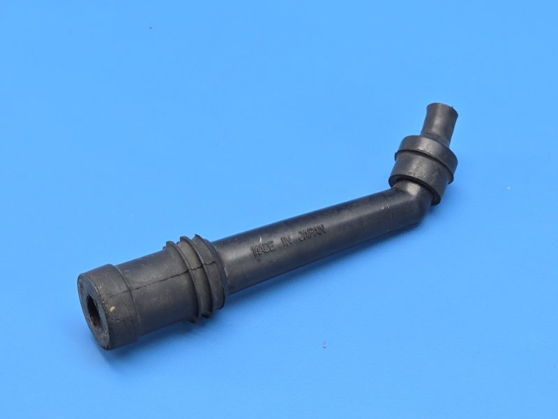 Свечной колпачок Yamaha Fzs600 2000 (б/у)