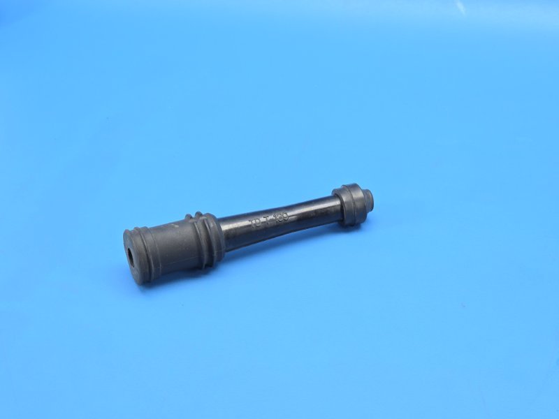 Свечной колпачок Yamaha Fzs600 2000 (б/у)