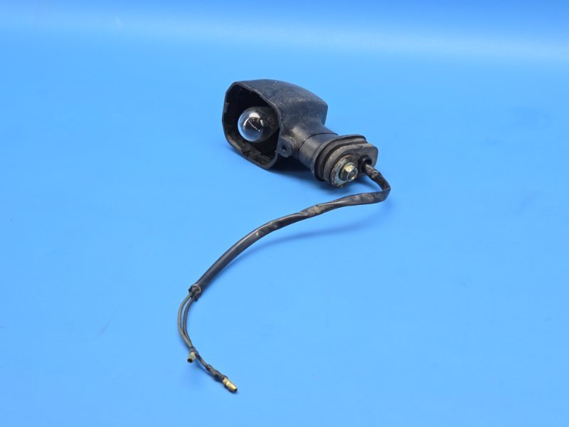 Указатель поворота Yamaha Fzs600 2000 (б/у)