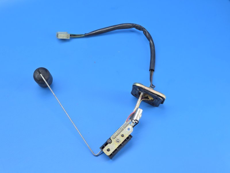 Датчик уровня топлива Yamaha Fzs600 2000 (б/у)