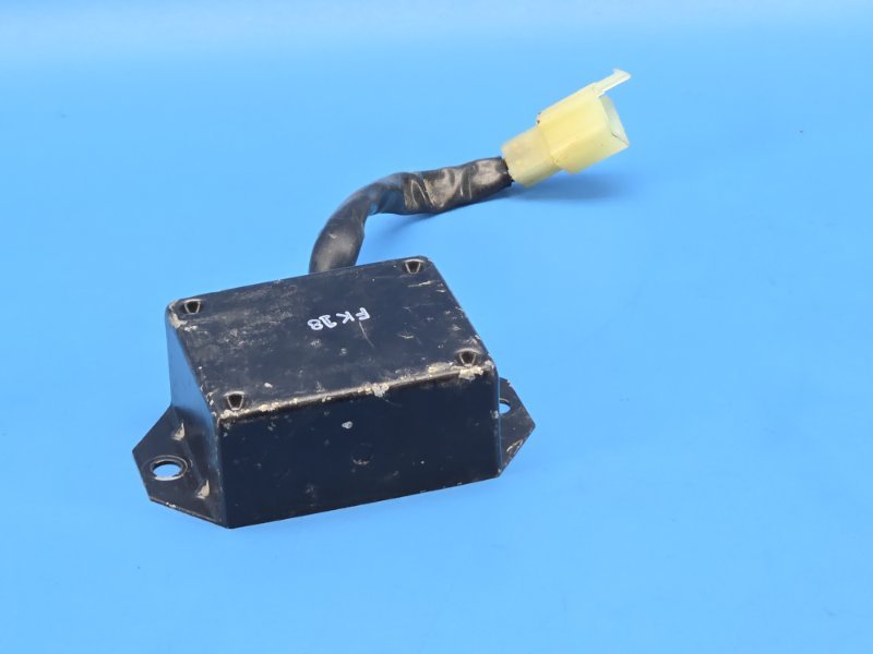 Реле Kawasaki Zrx400 1996 (б/у)