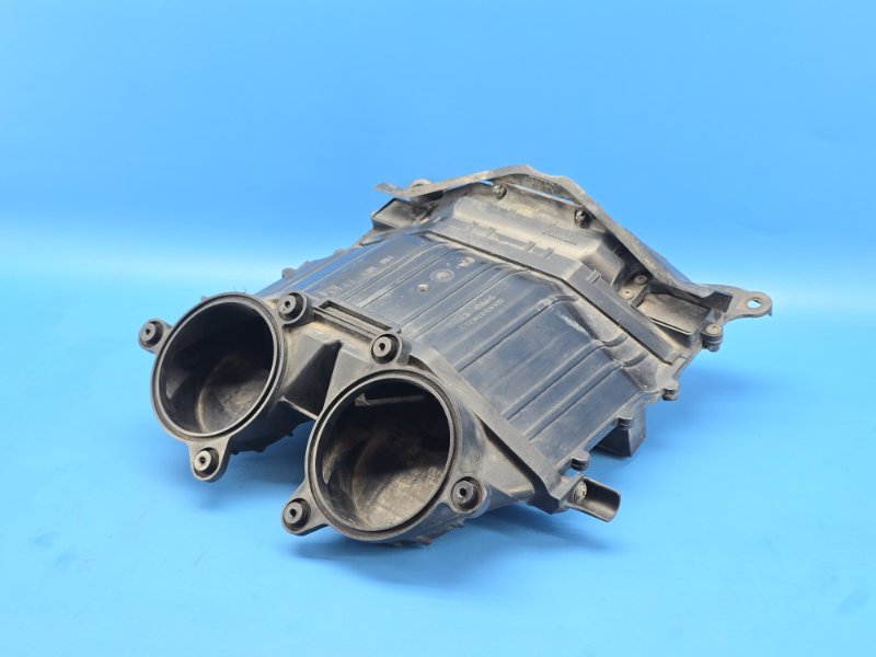 Воздухозаборник honda cbr1000rr SC-57 2005 (б/у)