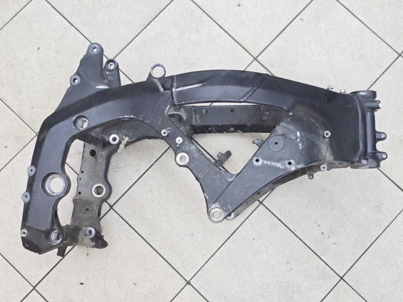 Рама с документами honda cbr1000rr SC-57 2005 (б/у)