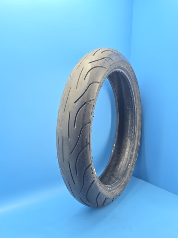 Резина honda cbr1000rr SC-57 2005 передняя (б/у)