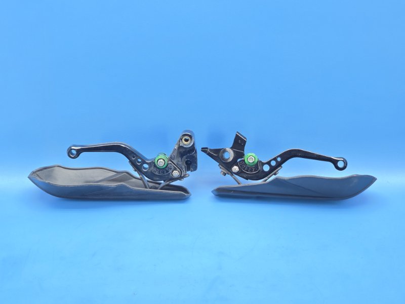 Рычаги сцепления и тормоза Kawasaki ER-6F 2010 (б/у)