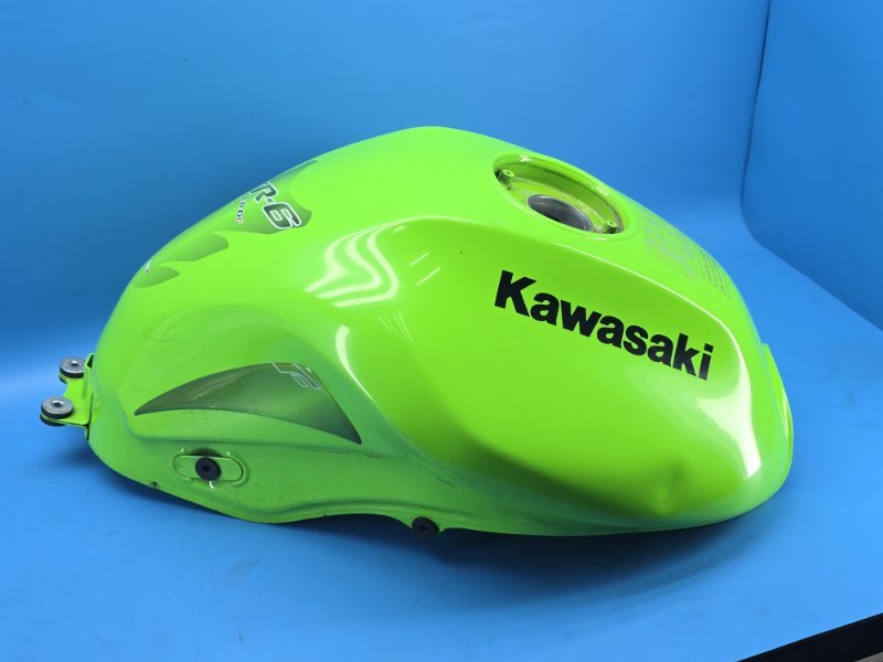 Бак топливный Kawasaki ER-6F 2010 (б/у)