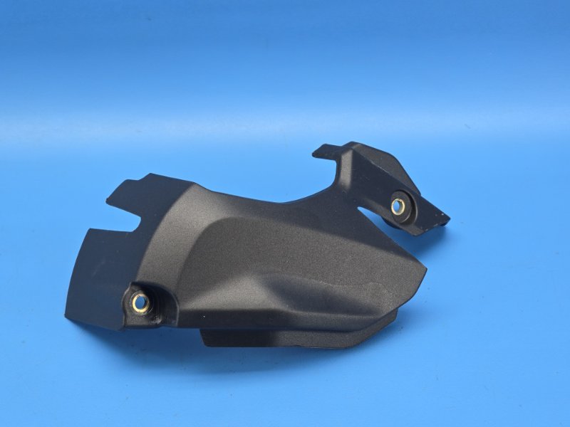 Защита приводной цепи ducati panigale V2 955 2022 (б/у)