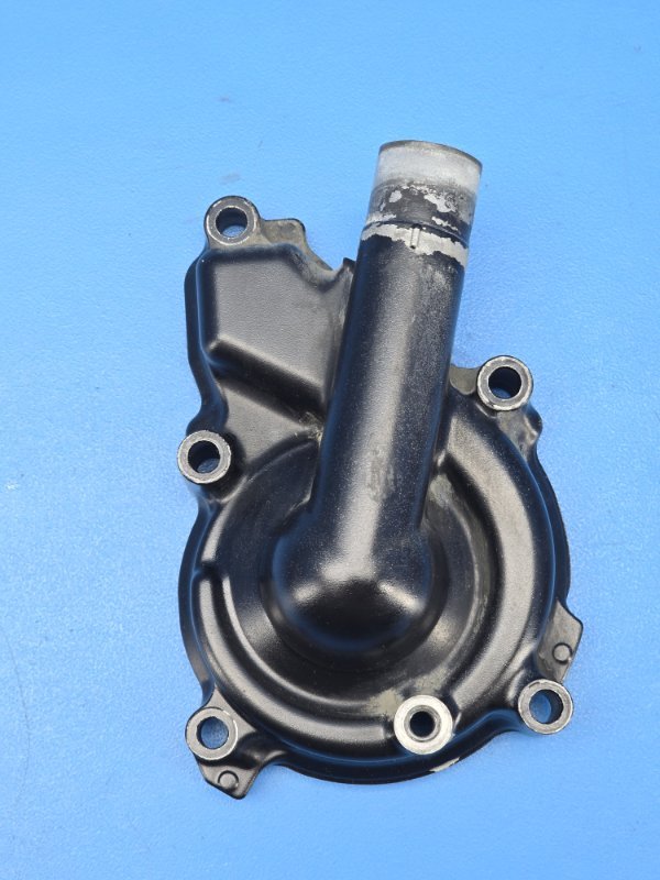 Крышка помпы Kawasaki ER-6F 2015 (б/у)