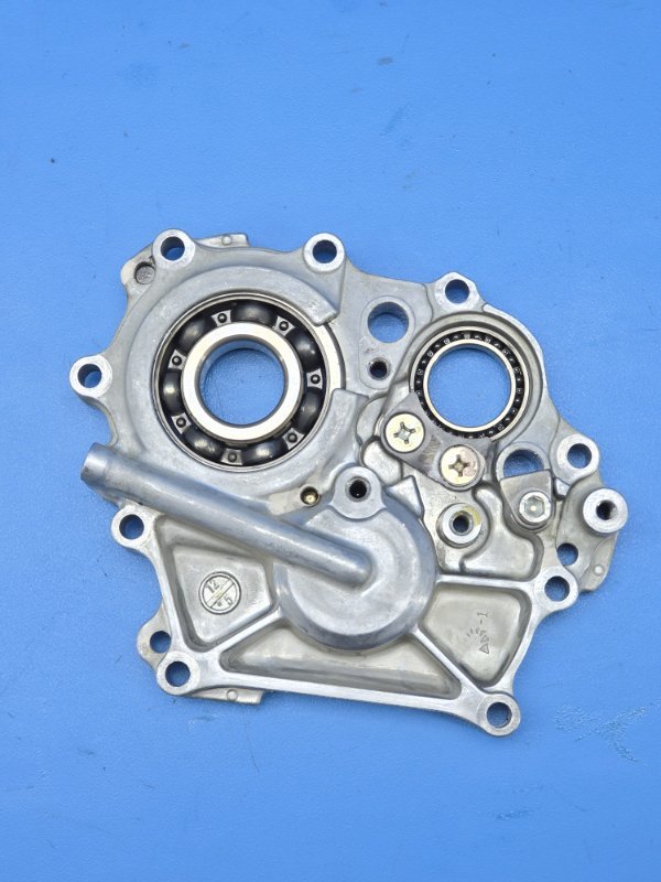 Крышка кпп Kawasaki ER-6F 2015 (б/у)