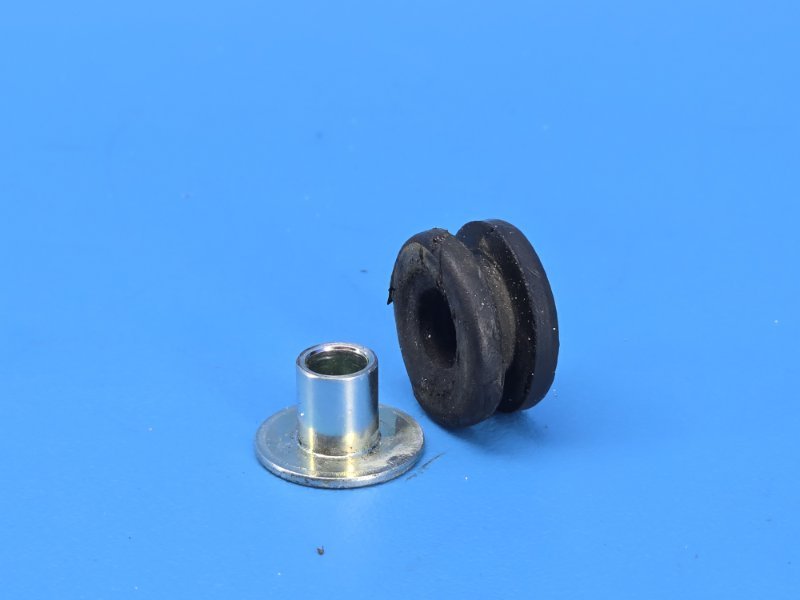 Демпфер honda cbr1000rr SC57 2004 (б/у)