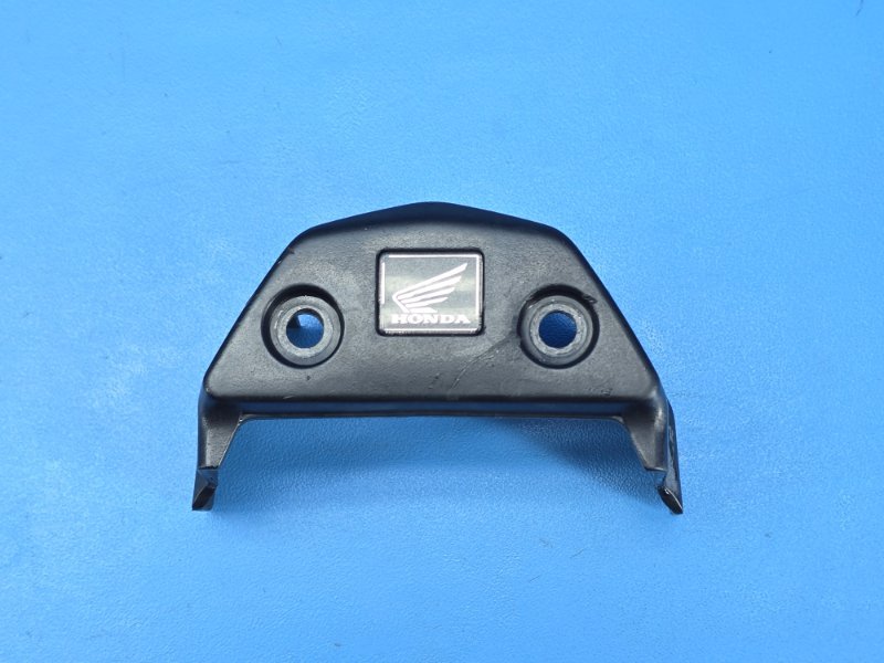 Крышка honda cbr1000rr SC57 2004 (б/у)