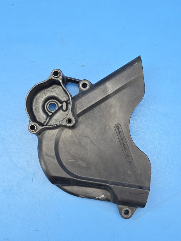 Крышка приводной звезды honda cbr1000rr SC57 2004 (б/у)