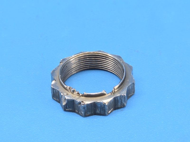 Гайка корзины сцепления honda cbr1000rr SC57 2004 (б/у)