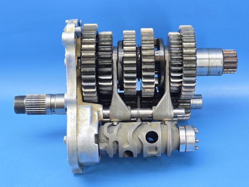 Кпп коробка переключения передач honda cbr1000rr SC57 2004 (б/у)
