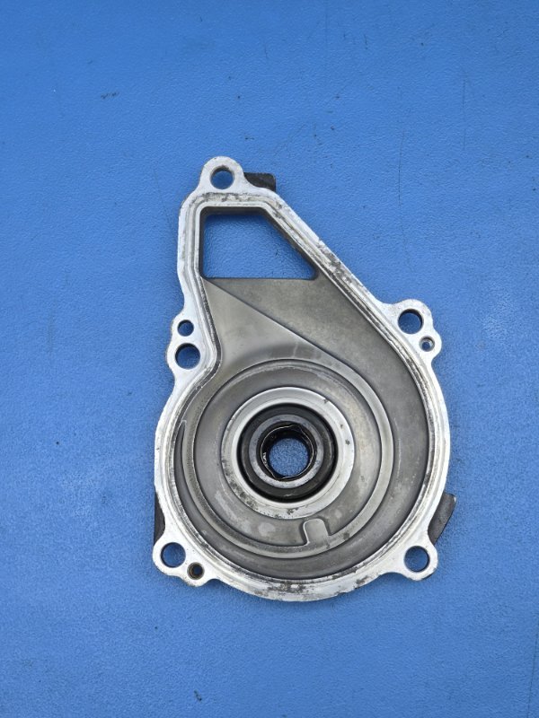 Корпус помпы Kawasaki er-6 2013 (б/у)