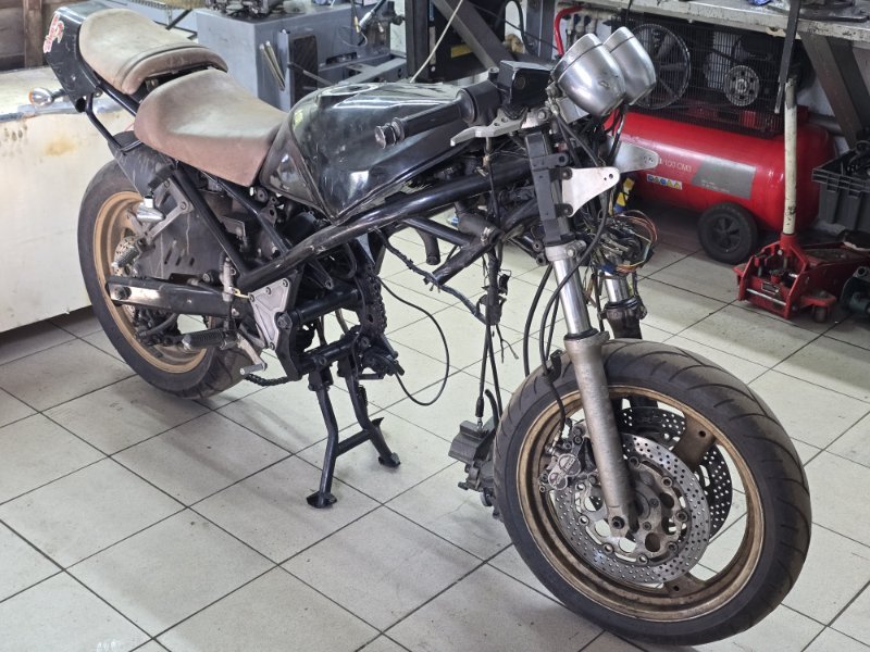Автомобиль suzuki bandit 400 1991 года в разбор