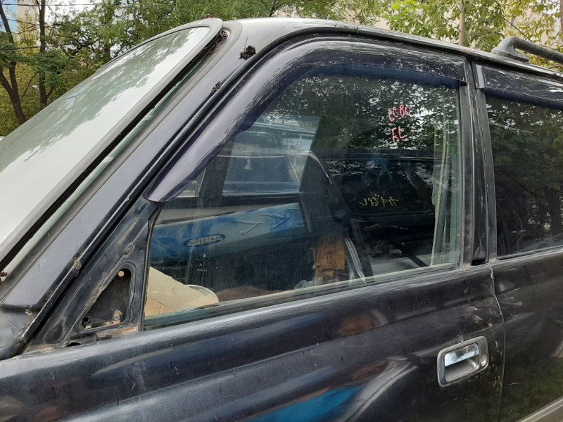 Стекло двери Toyota Land Cruiser HDJ81 1HD-T 1993 переднее левое (б/у)