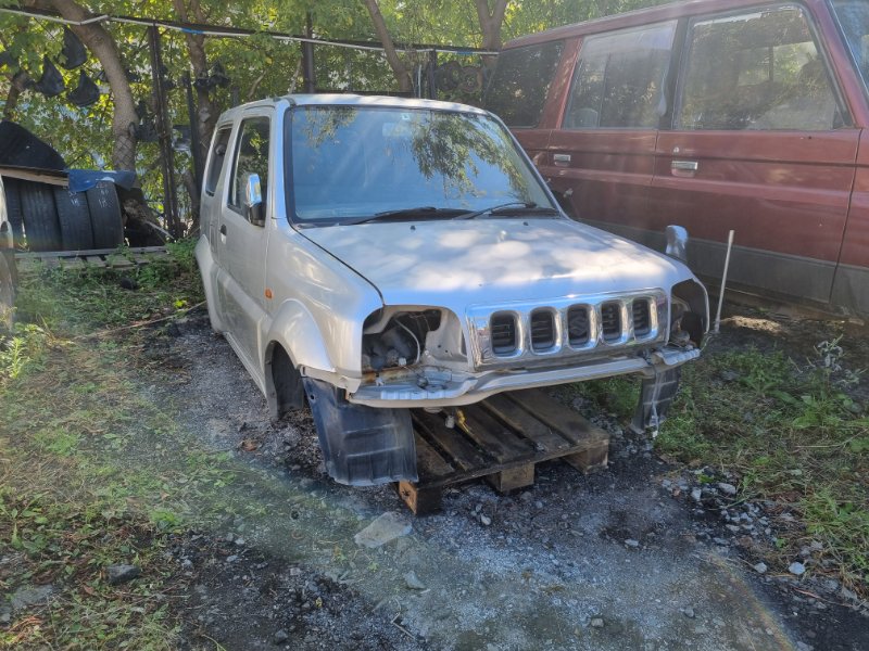 Кузов Suzuki Jimny Wide JB33W G13B 1998 (б/у)