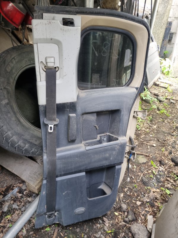 Замок двери Toyota Fj Cruiser GSJ15 1GRFE 2012 задний правый (б/у)