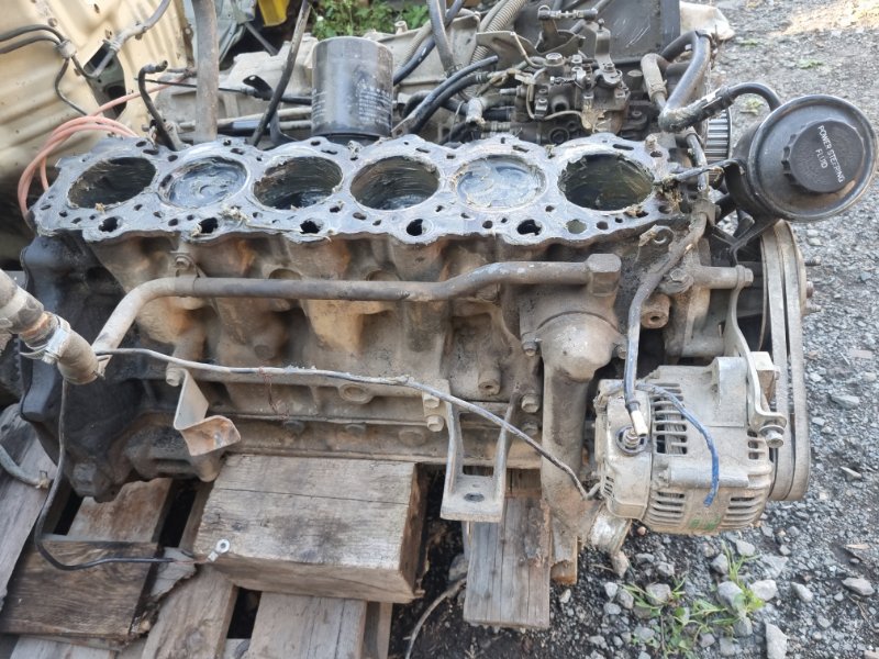 Блок двигателя Toyota LAND CRUISER PRADO HZJ77HV 1HZ 1993 (б/у)