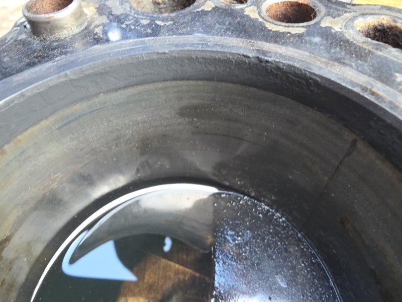 Блок цилиндров Toyota Regius Ace KZH106 1KZ-TE 1995 (б/у) Блок цилиндров Toyota Regius Ace KZH106 1KZ-TE 1995 (б/у)