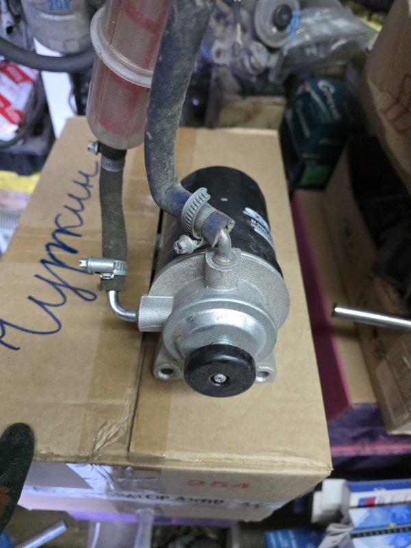 Насос ручной подкачки Toyota LAND CRUISER PRADO LJ78 2L-TE 1991 (б/у)