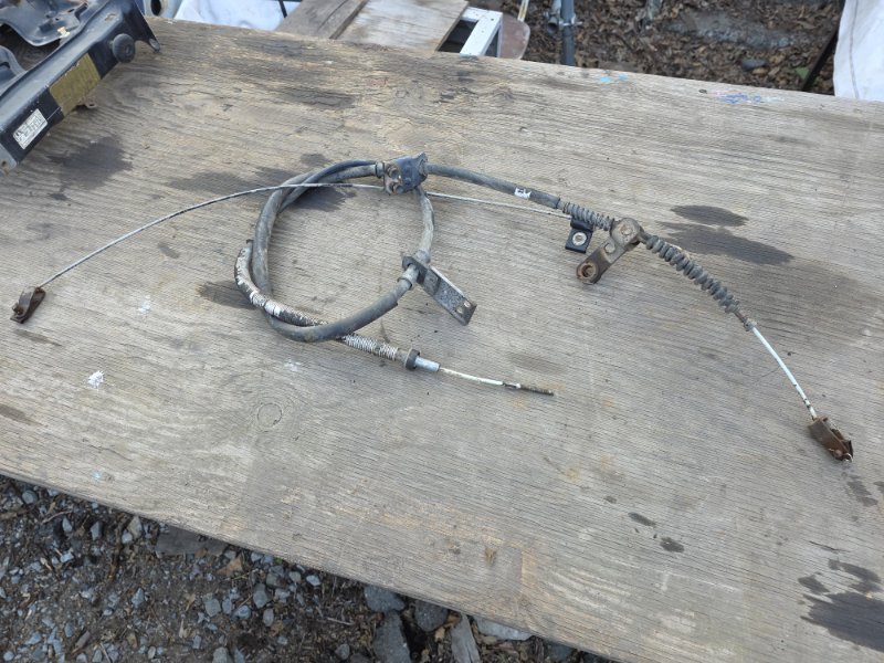 Трос ручника Toyota LAND CRUISER PRADO KZJ78 1KZ-TE 1993 (б/у)