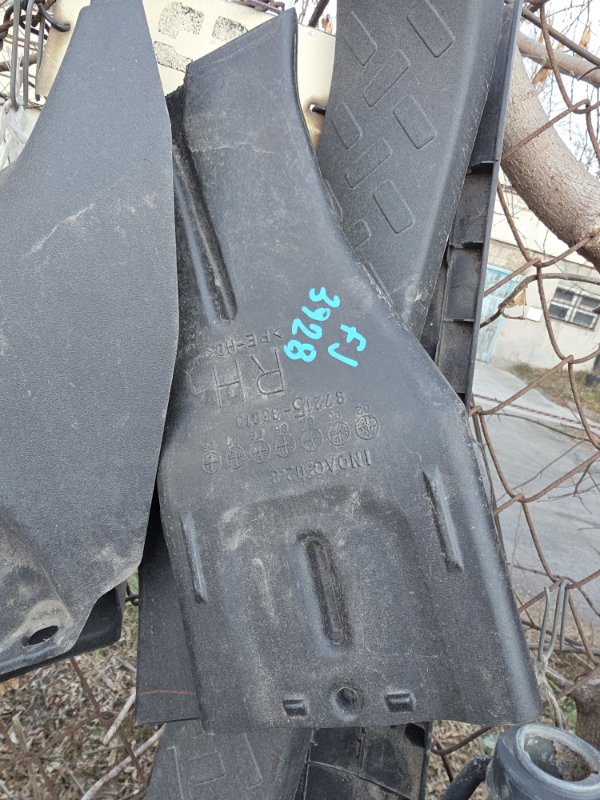 Воздуховод Toyota FJ CRUISER GSJ15L 1GR-FE 2012 (б/у)