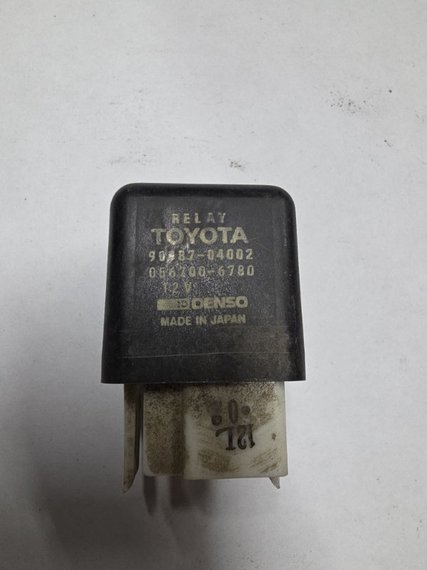 Реле Toyota LAND CRUISER PRADO KZJ78 1KZ-TE 1993 (б/у)