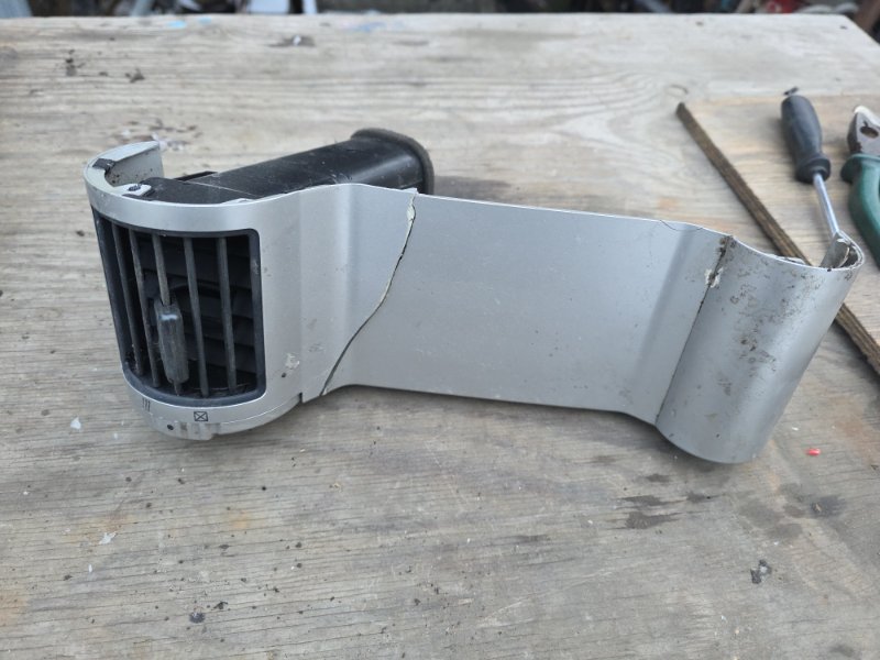 Воздуховод Toyota FJ CRUISER GSJ15 1GRFE 2012 передний левый (б/у)