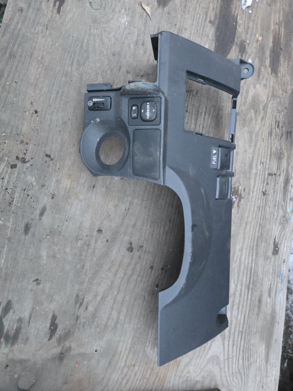 Пластик торпеды Toyota FJ CRUISER GSJ15 1GRFE 2012 (б/у)