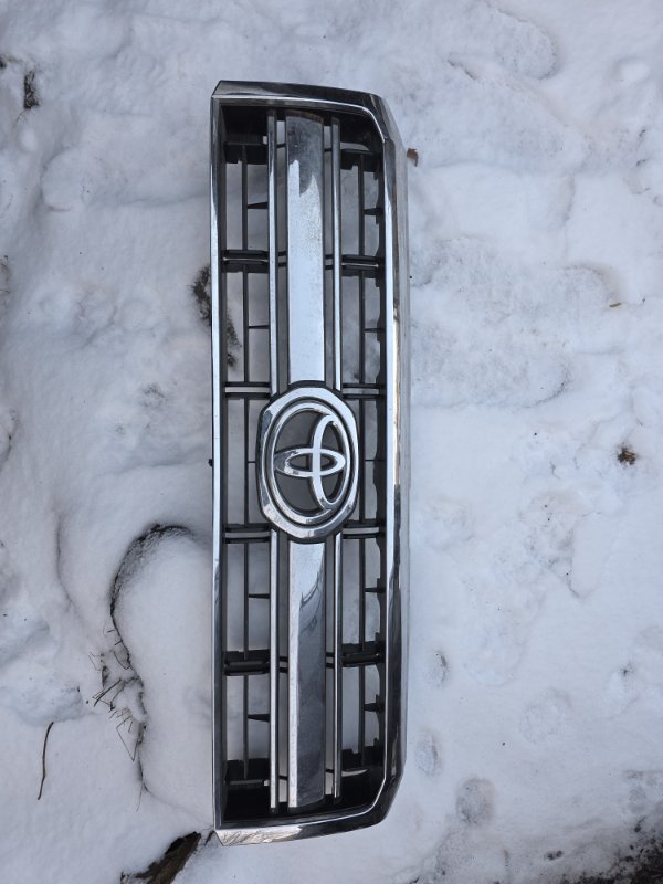 Решетка радиатора Toyota LAND CRUISER GRJ79 1GR-FE 2015 (б/у)