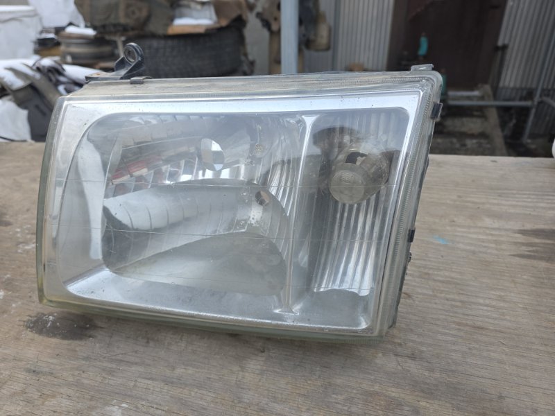 Фара Toyota LAND CRUISER HDJ101 1HDFTE 2000 передняя левая (б/у)