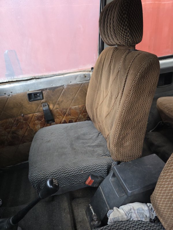 Сиденья комплект Toyota LAND CRUISER LJ70 2L 1988 (б/у)