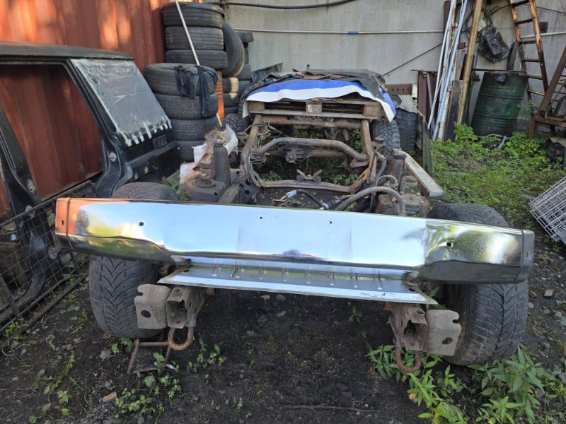 Бампер TOYOTA LAND CRUISER PRADO KZJ78 KZJ71 LJ78 LJ71 2L-TE 1KZ-TE 1993 передний (б/у)