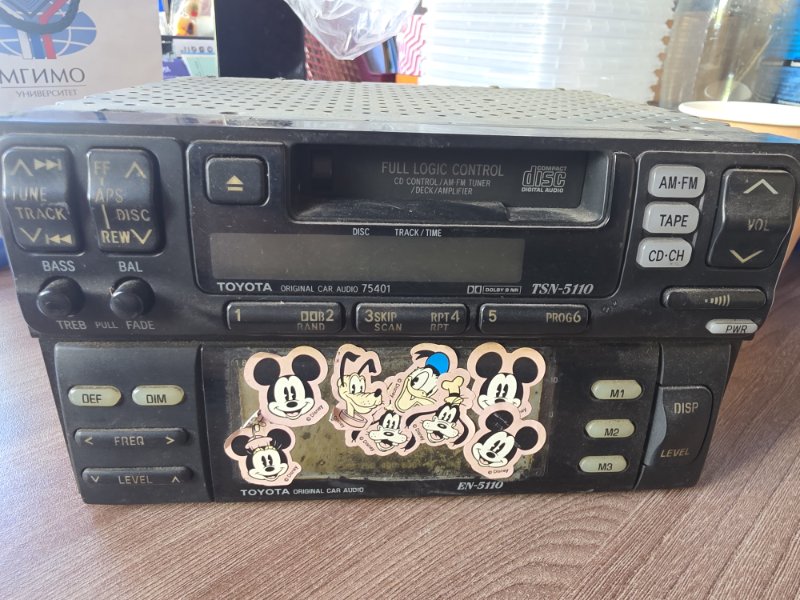 Магнитофон TOYOTA LAND CRUISER PRADO KZJ78 KZJ71 LJ78 LJ71 2L-TE 1KZ-TE 1993 (б/у)