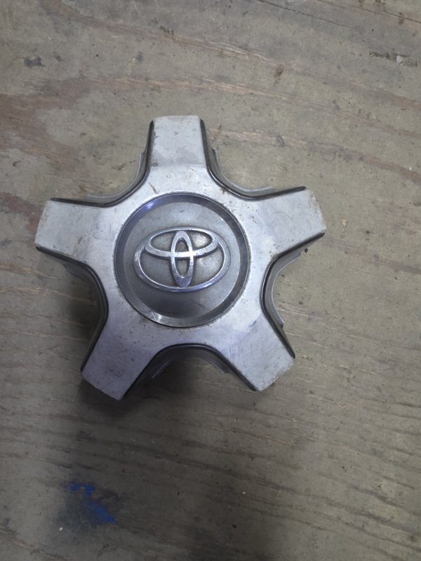 Колпачок на диски Toyota LAND CRUISER HDJ101 1HDFTE 2000 (б/у)