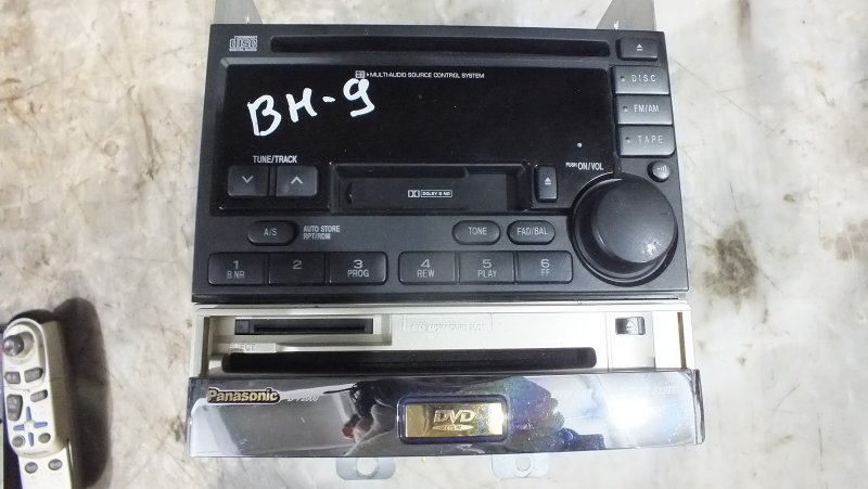 Магнитофон Subaru Legacy BH9 EJ254 1998 (б/у)